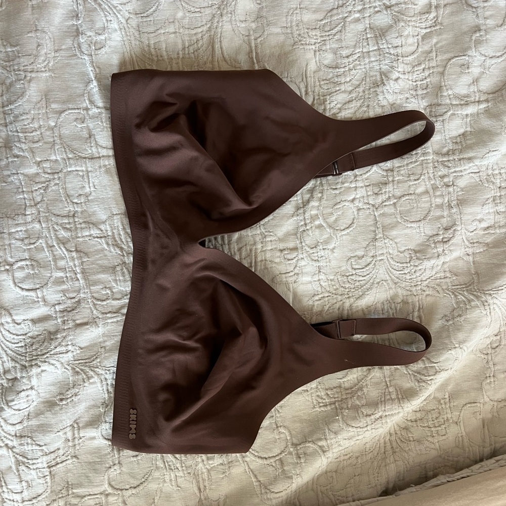 Skims Naked Plunge Bra